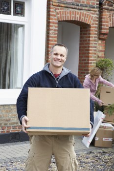 Student removal van loading boxes in St Johns Wood