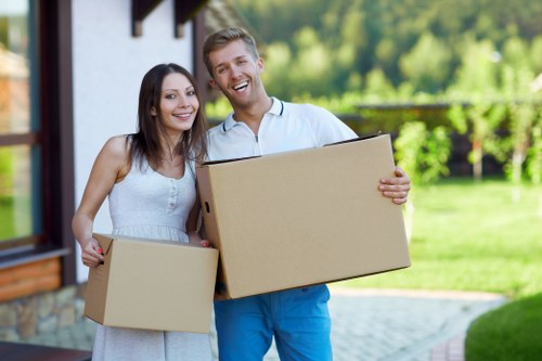 Secure packing and transport of household items