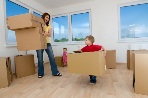 Efficient small move assistance in St Johns Wood neighbourhood